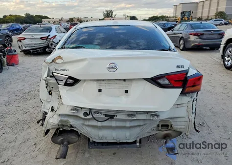 2022 Nissan Altima Sr z USA, uszkodzony, nr VIN 1N4BL4CV7NN385295